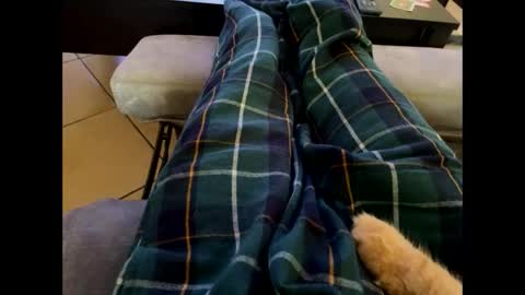 Snapshot of oggs48 chatting on 10.28.25 oggs48 online show from 10.28.25