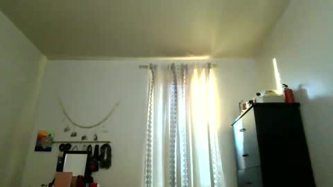 Lit en Cama online show from 01.10.25
