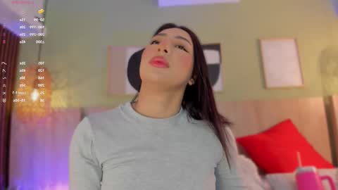 Holly online show from 02.12.26