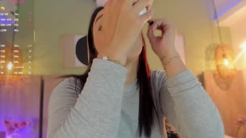 Holly online show from 05.14.26