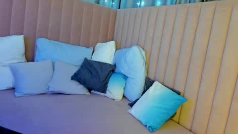 Snapshot of oh_kate_ chatting on 02.25.26 oh_kate_ online show from 02.25.26