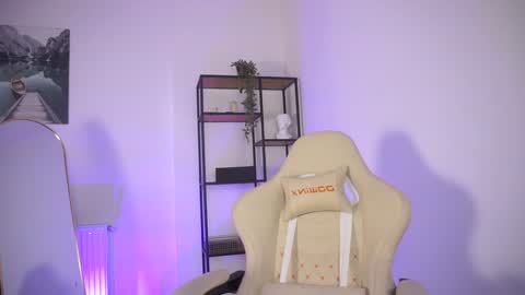 Julia online show from 12.12.24