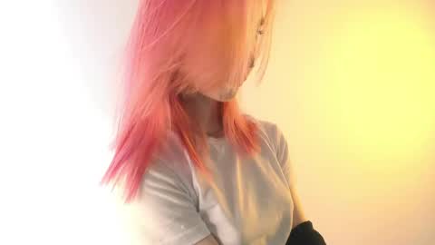 Emi and Ohpi online show from 04.23.26