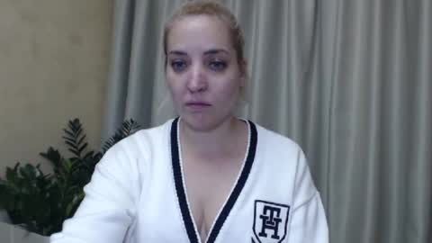 Mari online show from 12.01.24