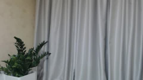 Mari online show from 02.25.25