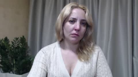 Mari online show from 04.09.26