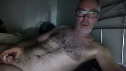 oiledcouple1 online show from 11.28.25