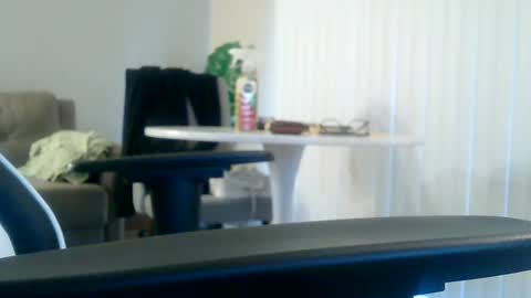 WATCH ME PUT OIL ON MY BALLS online show from 09.17.25