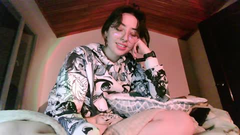 Skylar online show from 12.21.24