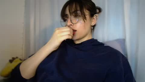 Skylar online show from 02.12.25