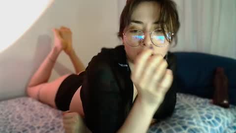 Skylar online show from 02.15.25