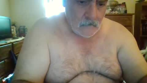 oldcockforyngladies online show from 10.10.25