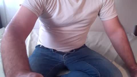 Snapshot of oldjeremy chatting on 12.08.24 oldjeremy online show from 12.08.24