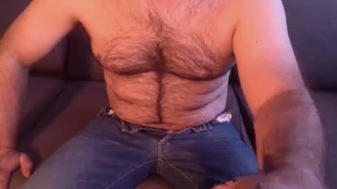 Snapshot of oldjeremy chatting on 12.27.24 oldjeremy online show from 12.27.24