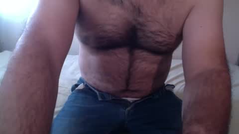 Snapshot of oldjeremy chatting on 12.31.24 oldjeremy online show from 12.31.24