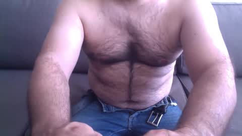 Snapshot of oldjeremy chatting on 02.12.25 oldjeremy online show from 02.12.25