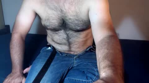 Snapshot of oldjeremy chatting on 09.20.25 oldjeremy online show from 09.20.25