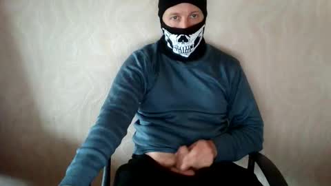 Snapshot of oleg365 chatting on 10.23.25 figaro online show from 10.23.25