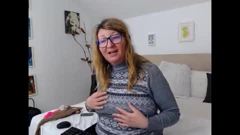 Olga Pavlova online show from 03.15.26