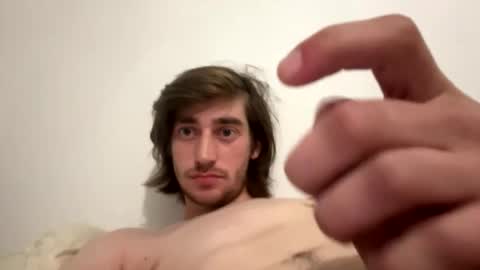 Snapshot of oliboy34 chatting on 11.16.25 oliboy34 online show from 11.16.25