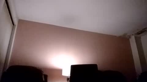 Snapshot of olidagless chatting on 02.16.25 George online show from 02.16.25