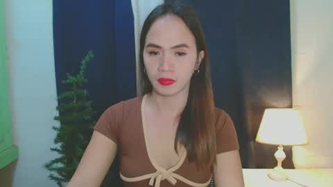 oliva_red online show from 10.29.25