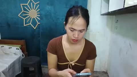 oliva_red online show from 10.30.25