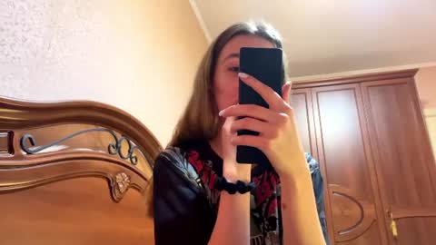 Olivia here online show from 07.25.26