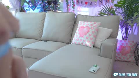 Olive online show from 01.19.25