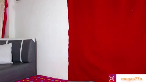 Oliver and MeganIndependent online show from 12.11.24