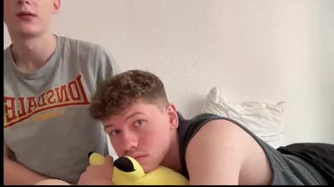 Oliver and Thomas online show from 10.12.25