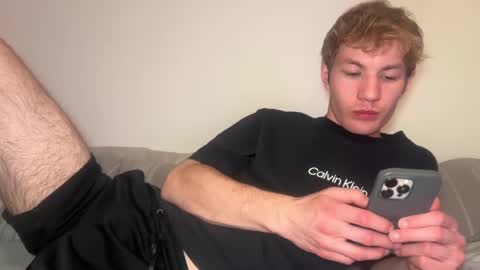 Snapshot of oliver_beck chatting on 03.07.25 Oliver Beck online show from 03.07.25