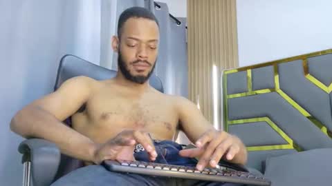 Oliver online show from 04.24.26