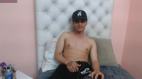 oliver_cat_ online show from 05.10.26