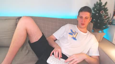 Oliver online show from 01.08.25