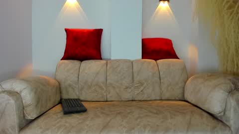 OLIVER online show from 12.23.24