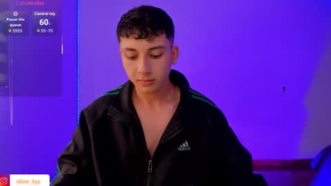 oliveeer online show from 01.11.26