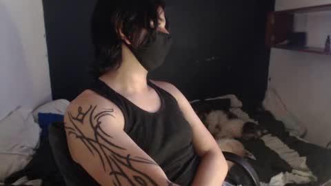 oliver_laid_2023 online show from 12.05.24