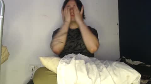 oliver_laid_2023 online show from 12.07.24