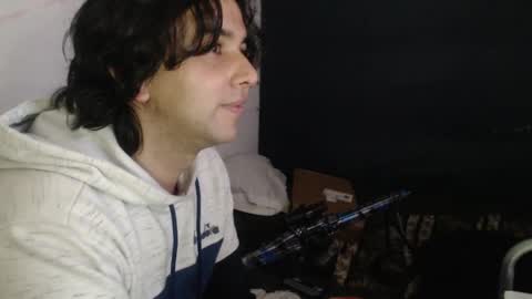 oliver_laid_2023 online show from 12.15.24