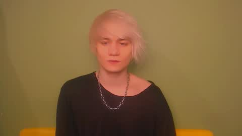 Snapshot of oliver_sweet_ chatting on 03.02.25 Oliver online show from 03.02.25