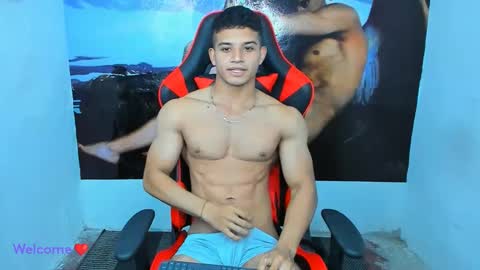 Snapshot of oliver_thompsson chatting on 12.26.24 oliver thompsson online show from 12.26.24