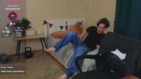 Oliver Evans online show from 10.06.25