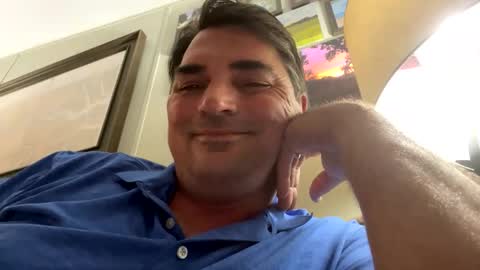 oliverclothesoff1211 online show from 04.12.26