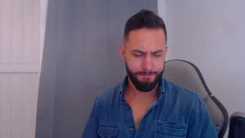 oliver online show from 12.17.24