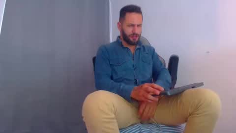 oliver online show from 12.30.24