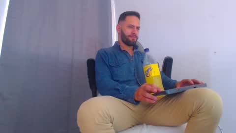 oliver online show from 01.11.25