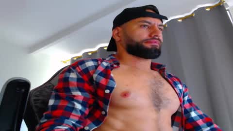 oliver online show from 10.20.25