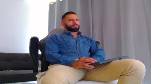 oliver online show from 11.05.25