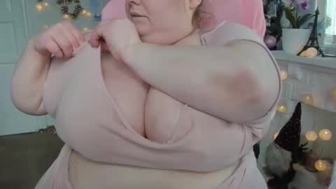 Olivia Gold online show from 02.16.25